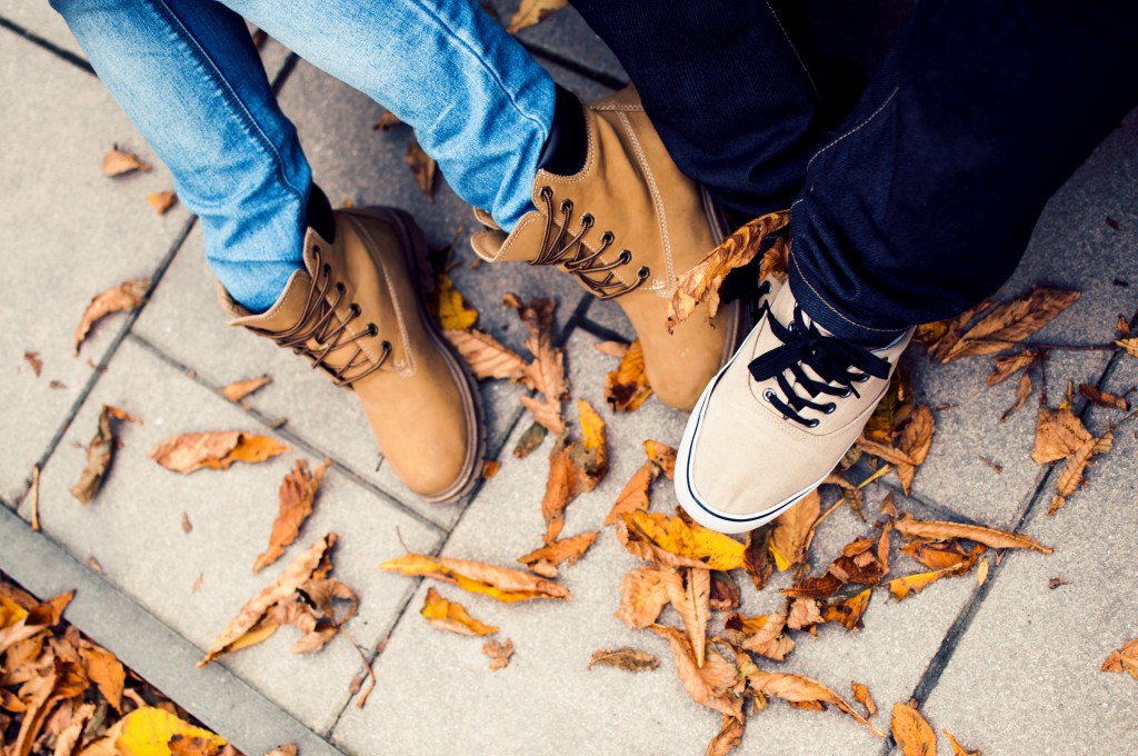 25 Falling-in-Love Fall Dates