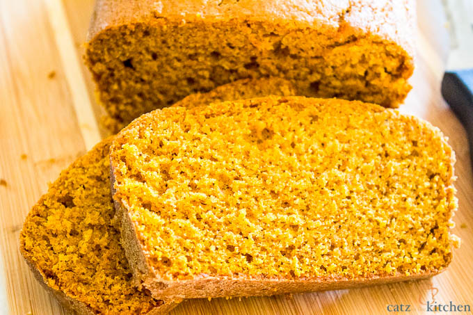 Pumpkin Bread | Club 31 Women | club31women.com | #bread #fall #pumpkin