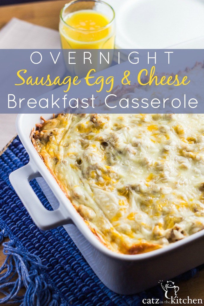 This overnight sausage egg and cheese breakfast casserole is a family holiday favorite! Use this yummy dish to connect before the festivities begin! via @Club31Women