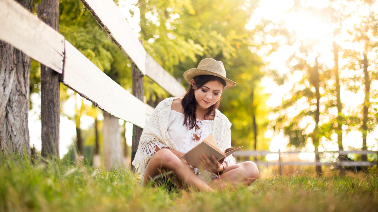 9 Clean Fiction Reads for Teen Girls