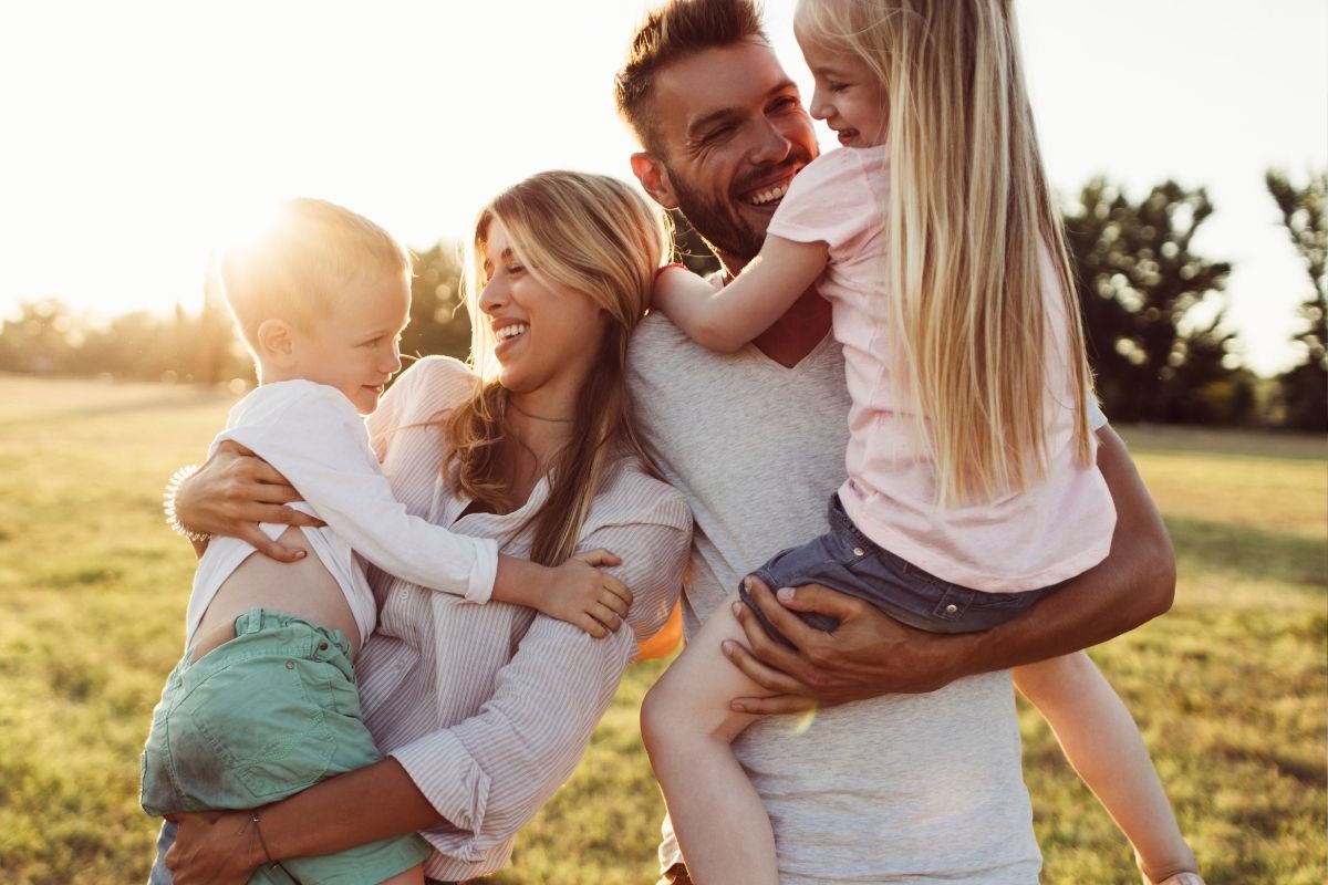8 Things Wise Parents Do to Build Their Family