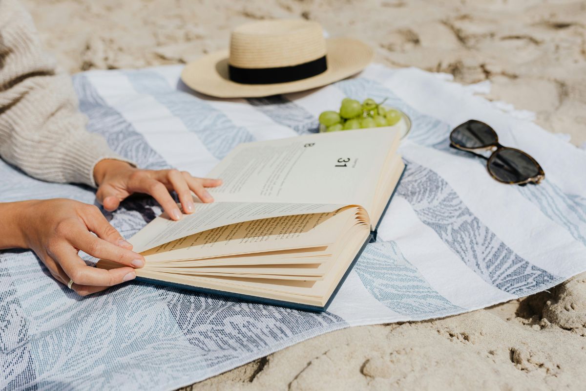 12 Christian Fiction Beach Reads for Your Summer