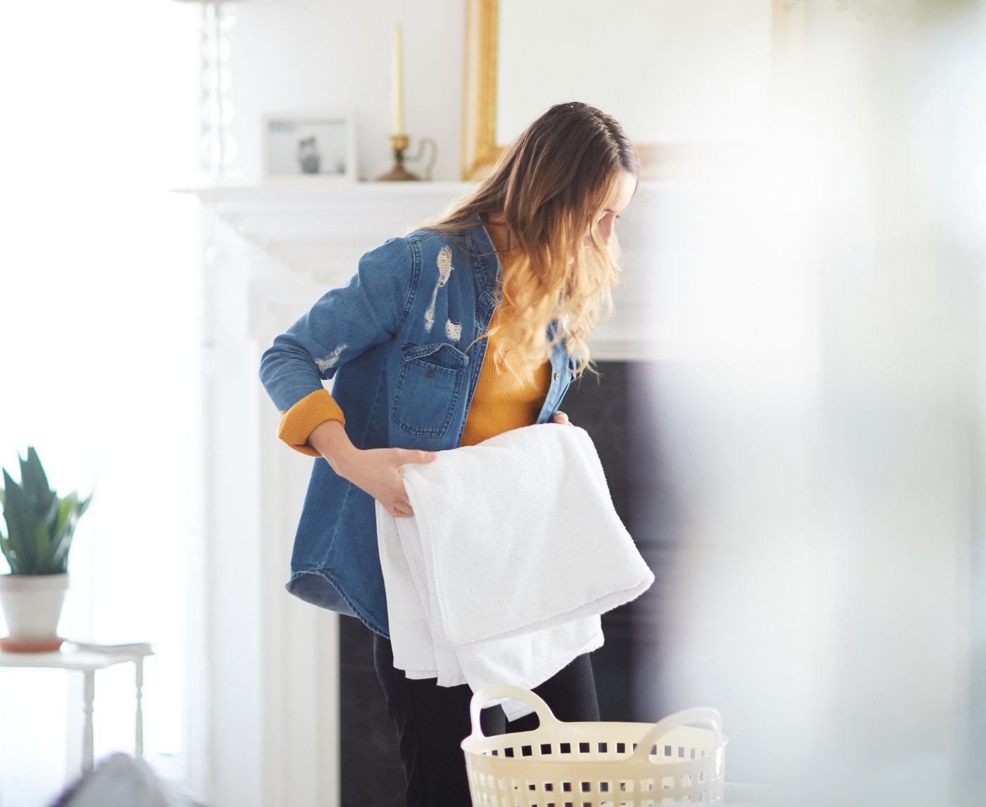 Homemaking 101: Twelve Daily Disciplines For The Beginning Homemaker