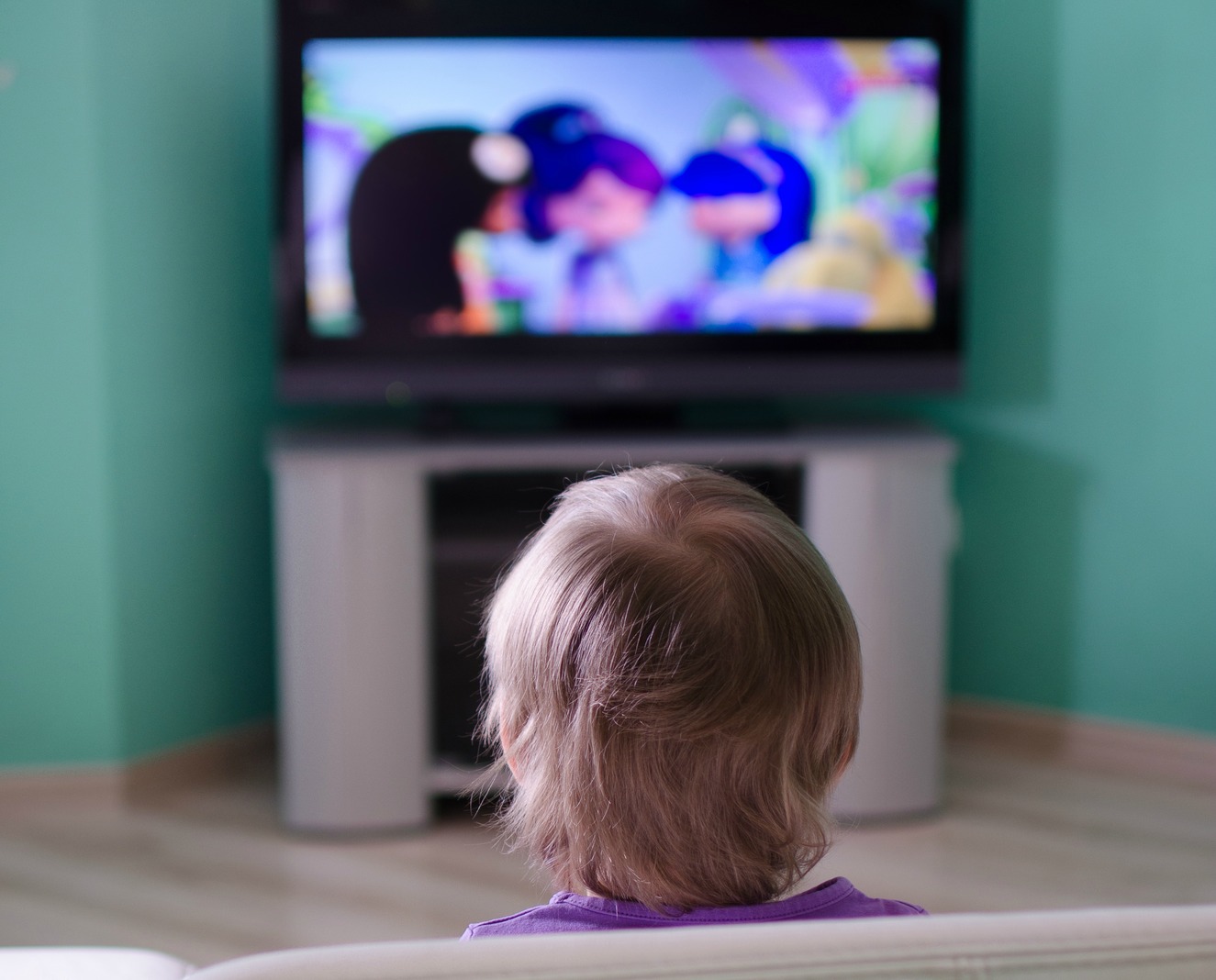 How Limiting My Toddler’s TV Time Made Me a More Productive Mom