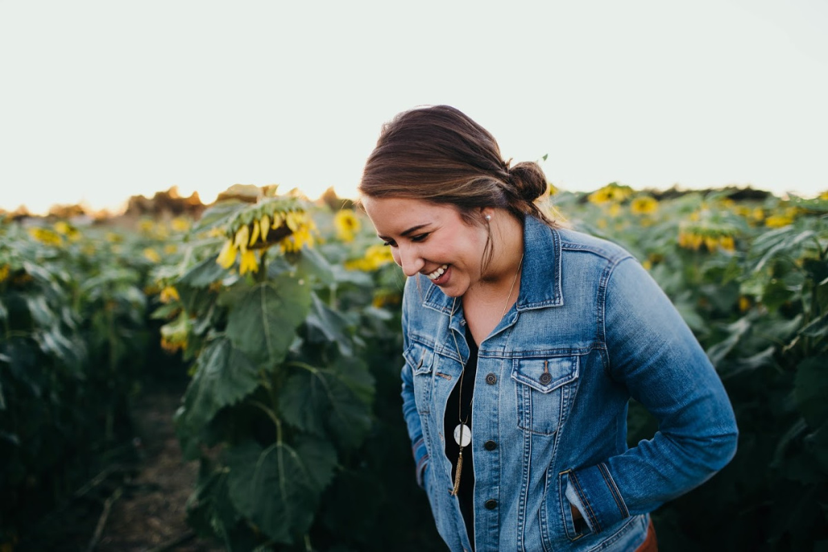 The Powerful Gift of a Woman With Kind Words